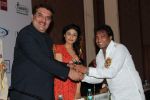 Raza Murad, Ragini Khanna at AIAC Golden Achievers Awards in The Club on 12th April 2012 (72).JPG